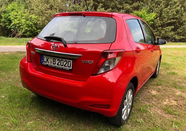 Toyota Yaris cena 26999 przebieg: 139000, rok produkcji 2012 z Sławków małe 781